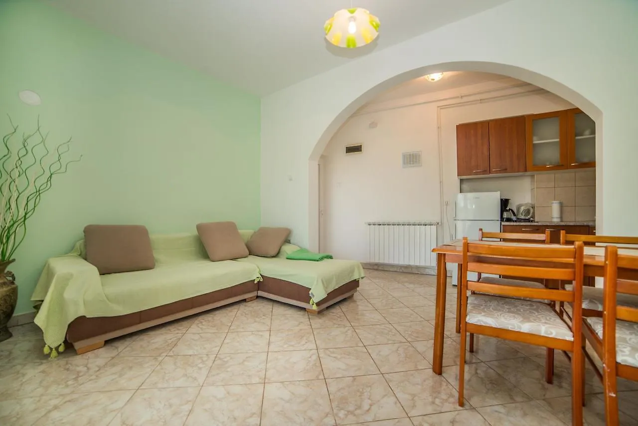 *** Guest house Apartments Durda Fazana Croatia